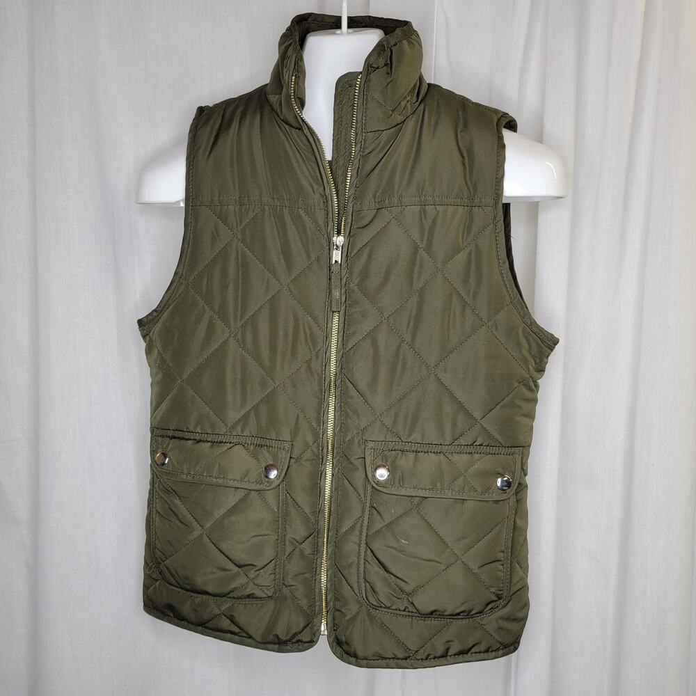Thread & Supply Army Green Quilted Field Vest, Small